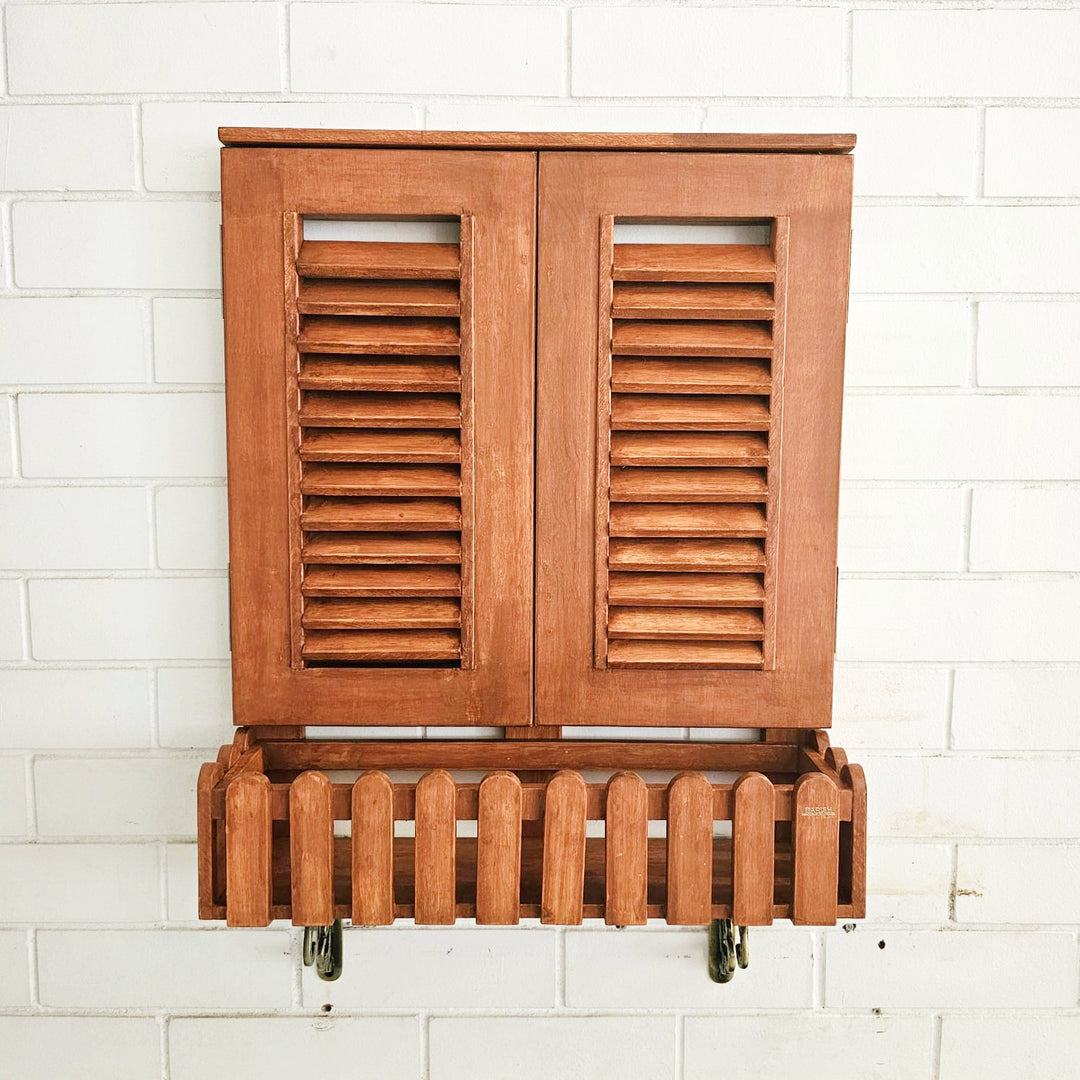 Faux Window-Planter Stand (Blinds)