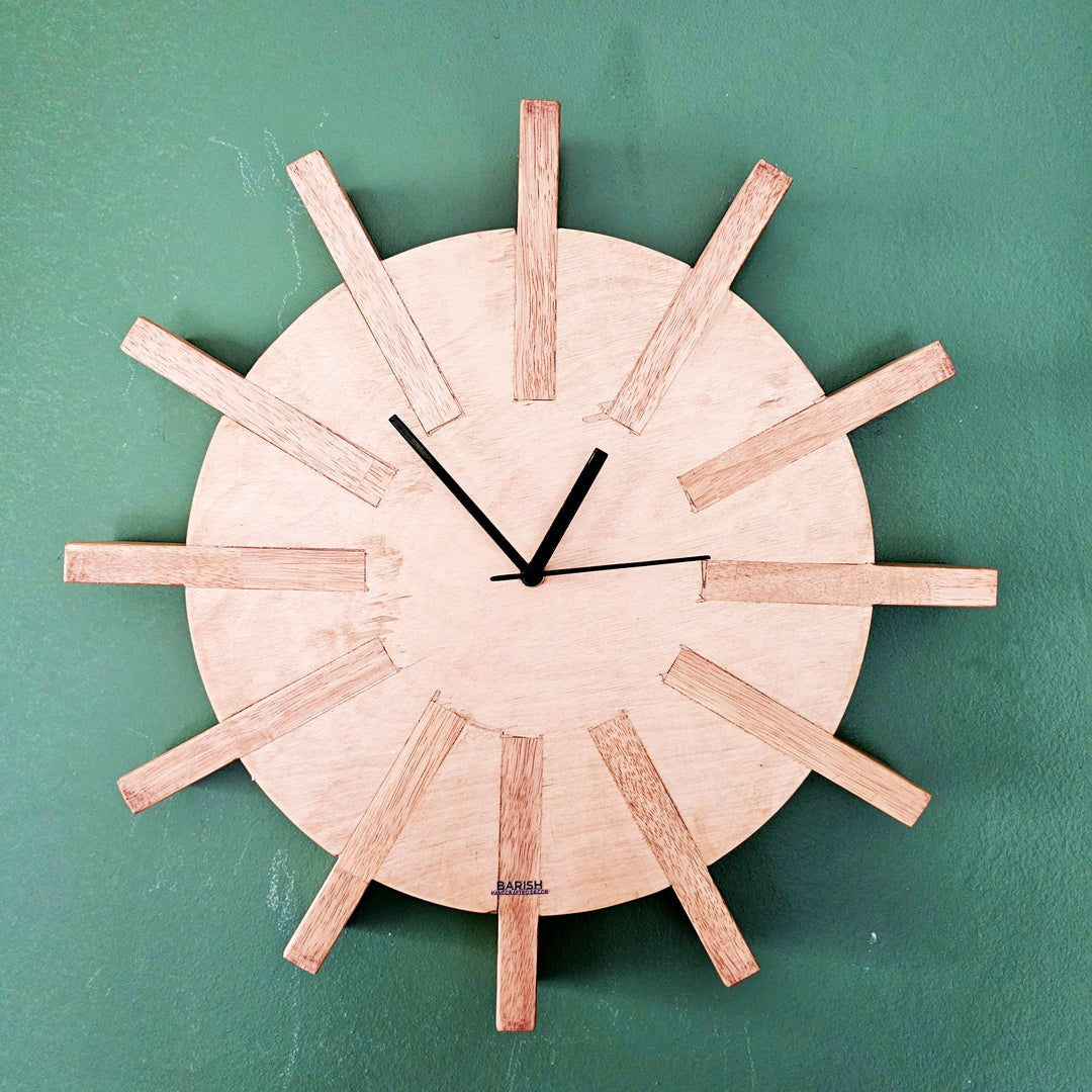 Wall Clock Round Spikes Stock