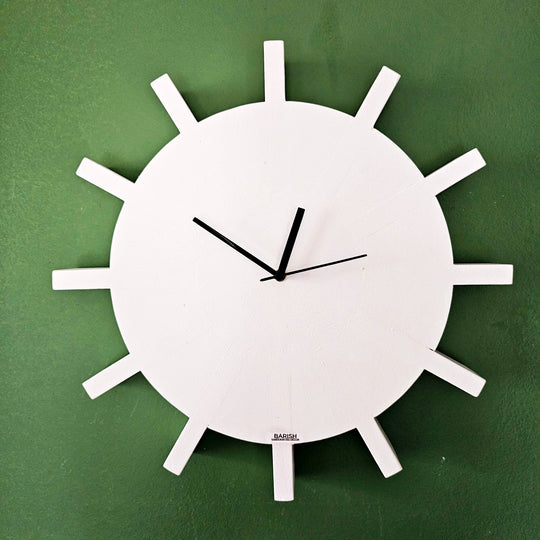 Wall Clock Round Spikes Stock