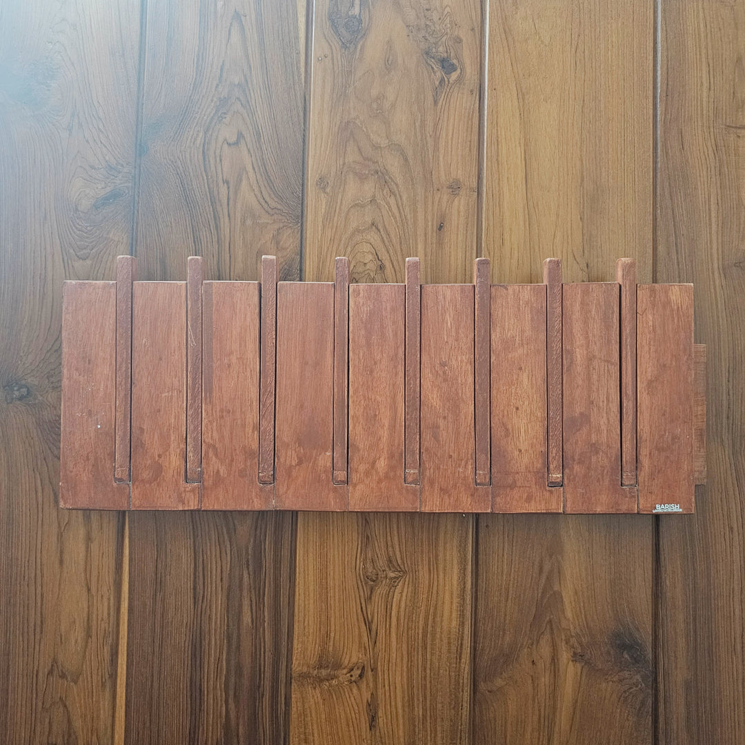 Wall Mounted Coat Rack - Wooden Rack  for Bedroom & Living Room- Large and Versatile (Stock)