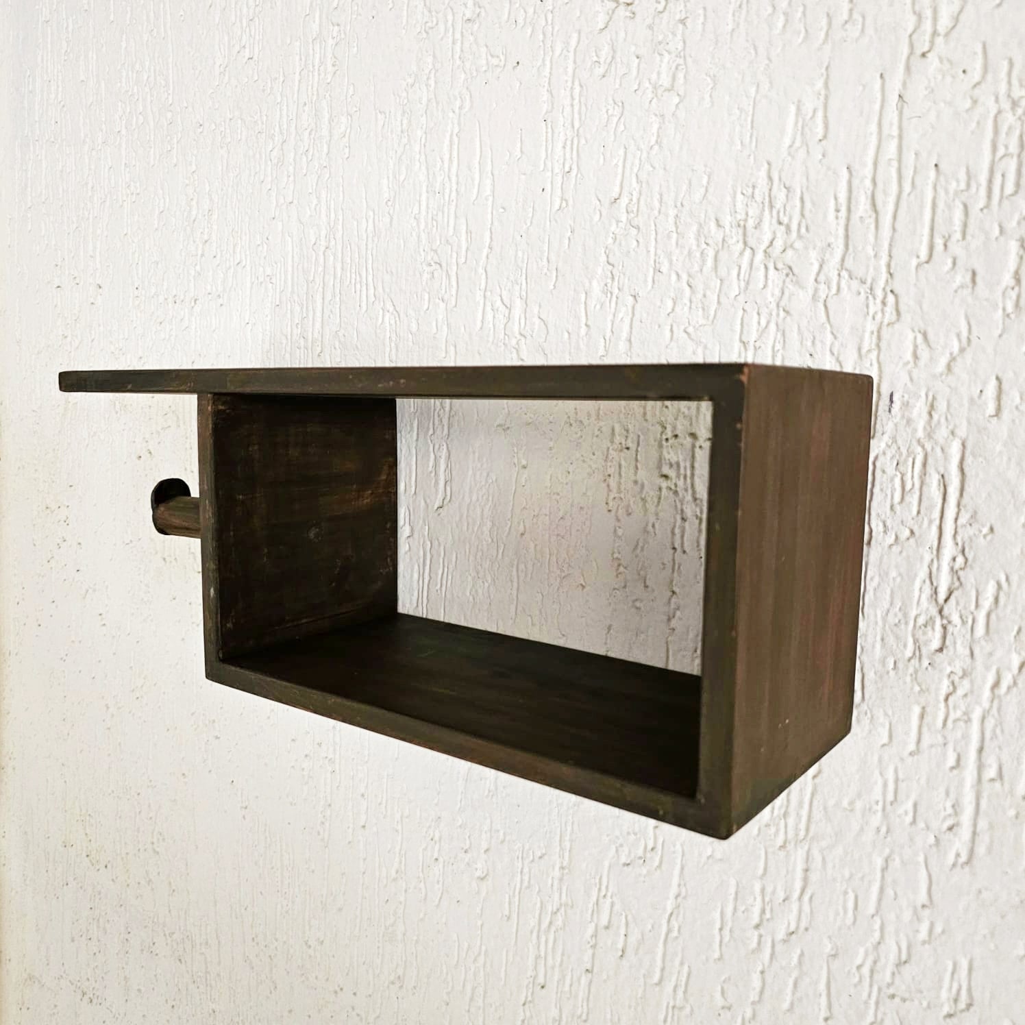 Tissue Paper Holder Wide (Wall Unit)