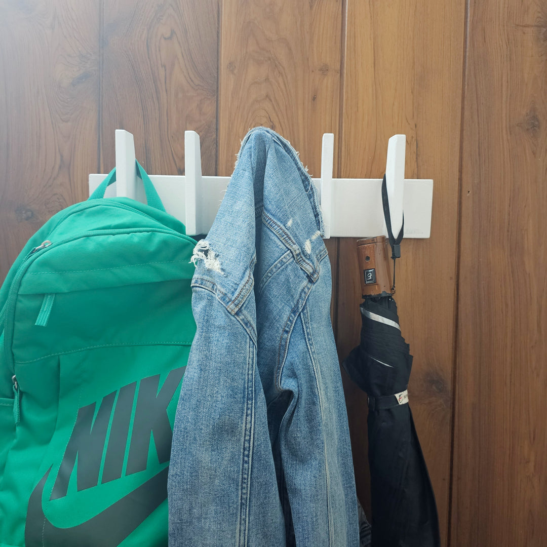 Multi-Purpose Coat Hanger Compact