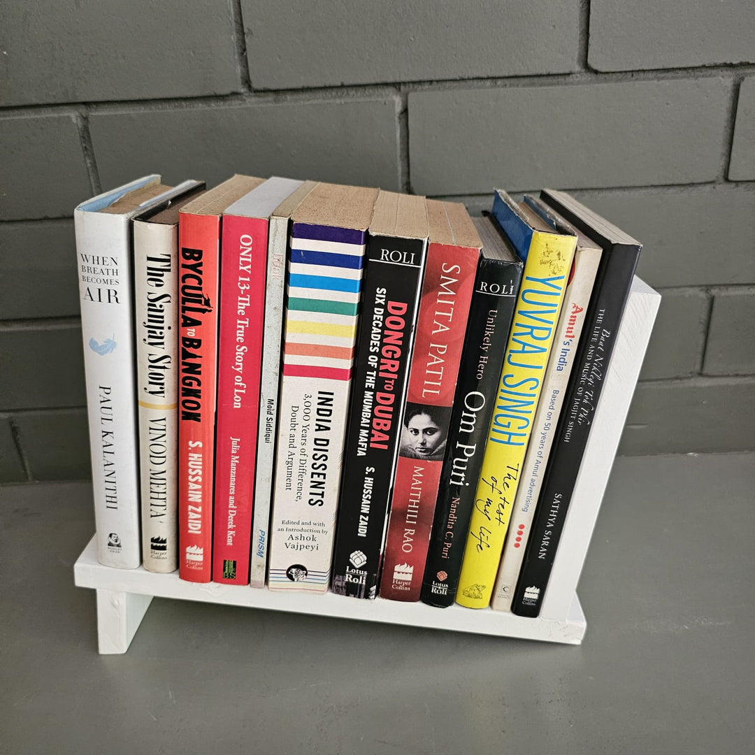 Wooden tabletop Book Shelves - Handcrafted with Rubberwood - Home Decor Piece