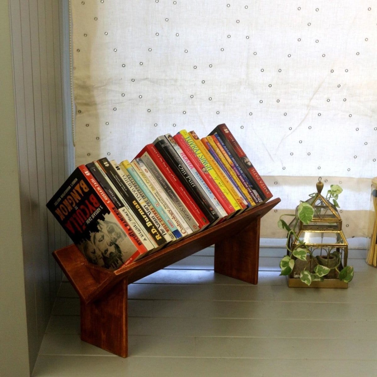 Wooden tabletop book deals rack