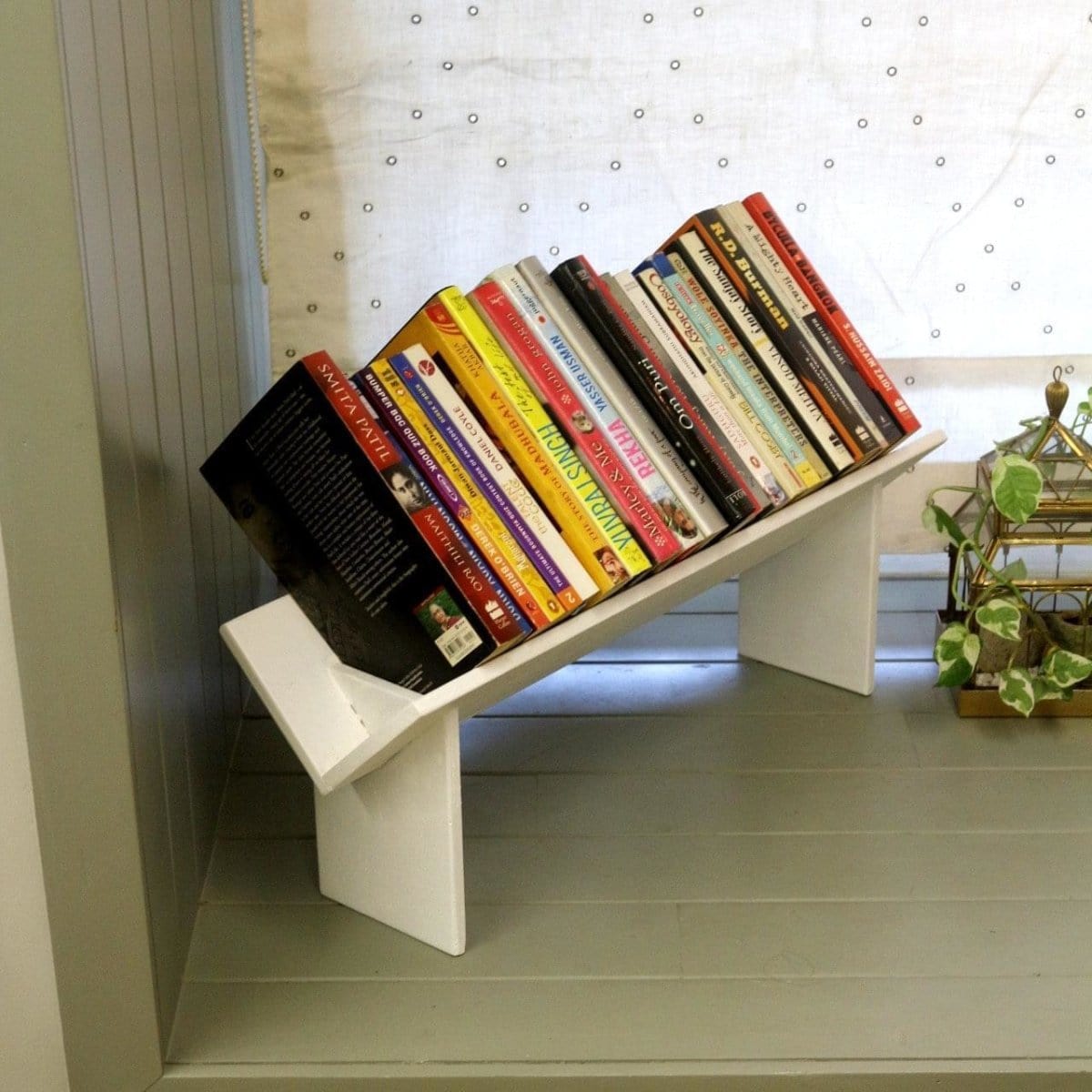 Barish Book Rack (Table Top) White BH0016WE Best Home Decor Handcrafted