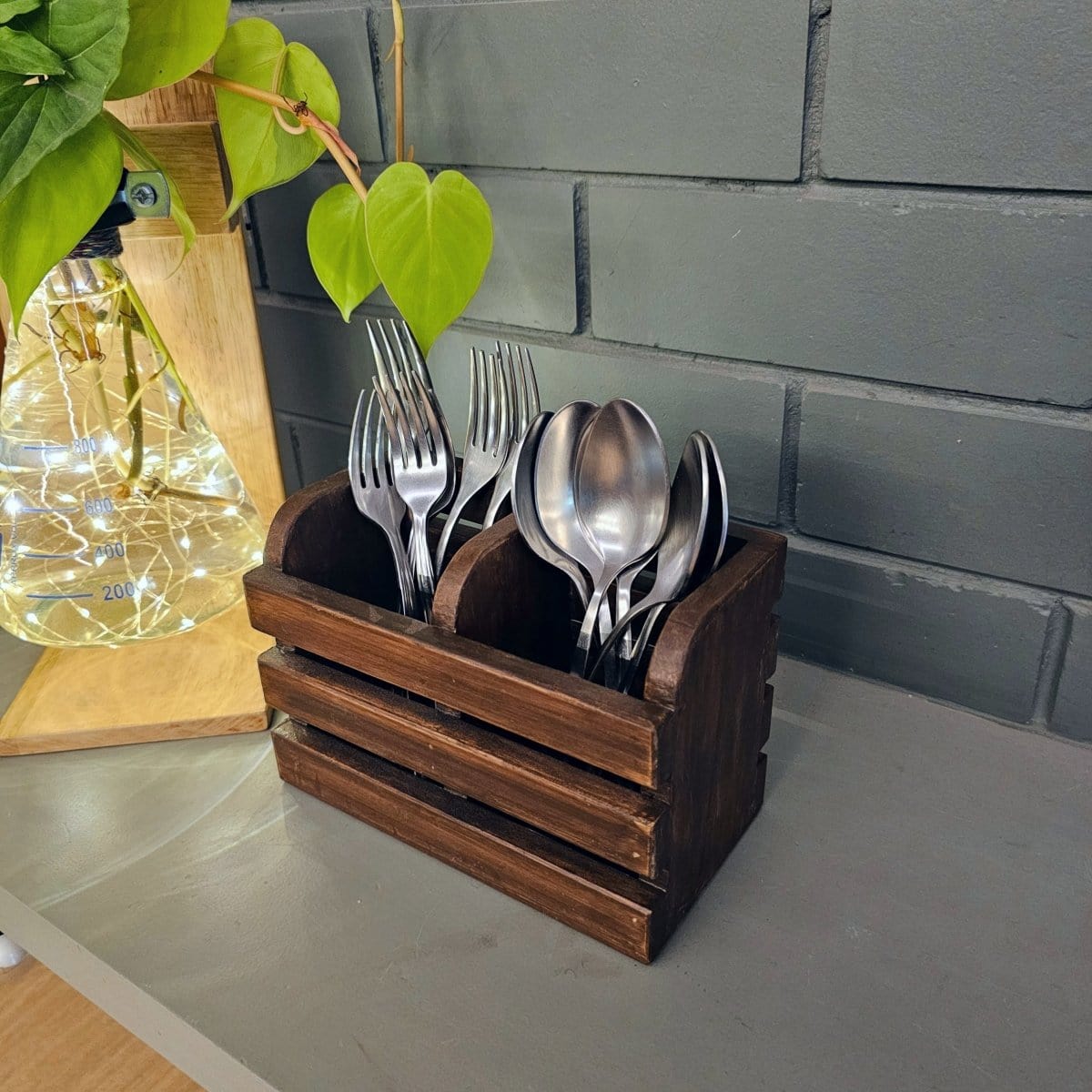 Barish Cutlery Holder Small Walnut BH0166WT Best Home Decor Handcrafted